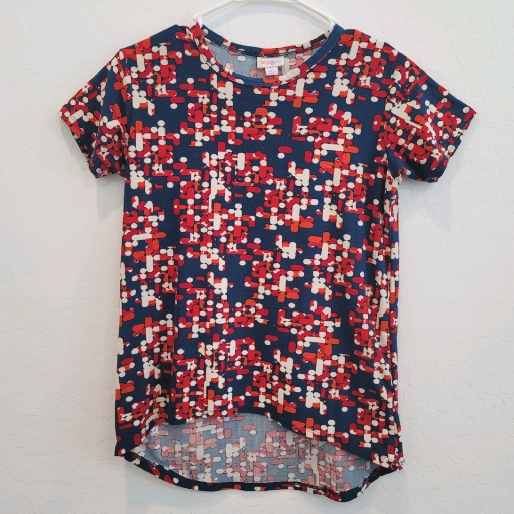 💕 LulaRoe Classic T Short Sleeves Top Size 10